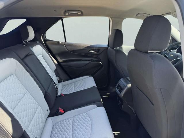 Photo of 2018 Summit White Chevrolet Equinox
