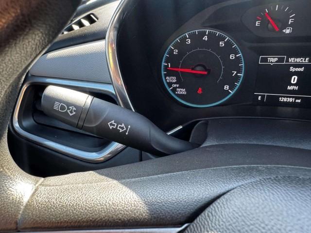 Photo of 2018 Summit White Chevrolet Equinox
