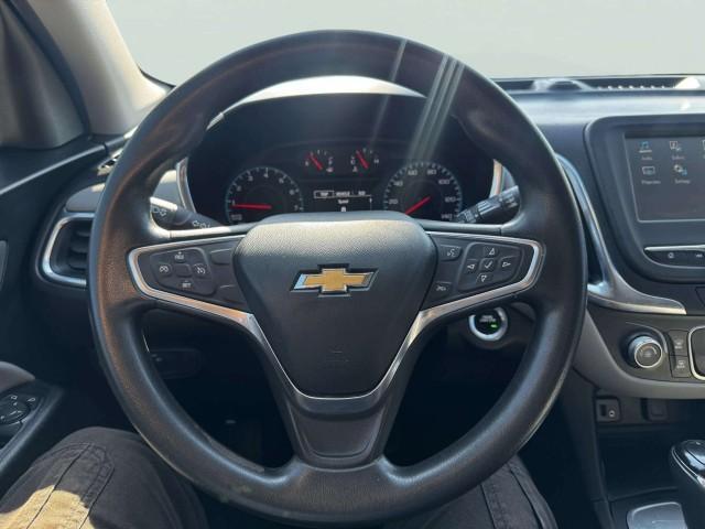 Photo of 2018 Summit White Chevrolet Equinox