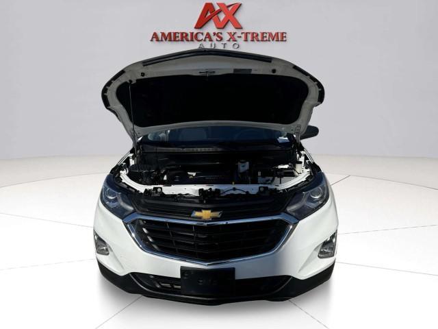 Photo of 2018 Summit White Chevrolet Equinox