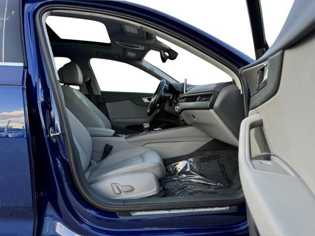 Photo of 2018 Scuba Blue Metallic Audi A4 allroad