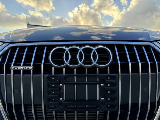 Photo of 2018 Scuba Blue Metallic Audi A4 allroad