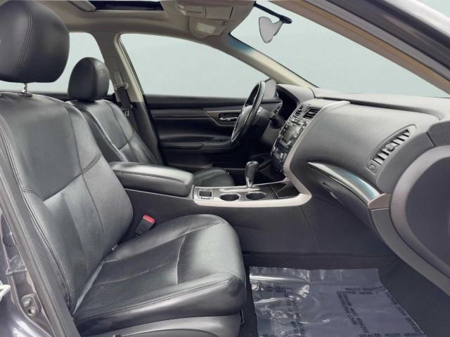 Photo of 2013 Metallic Slate Nissan Altima