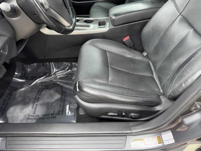 Photo of 2013 Metallic Slate Nissan Altima