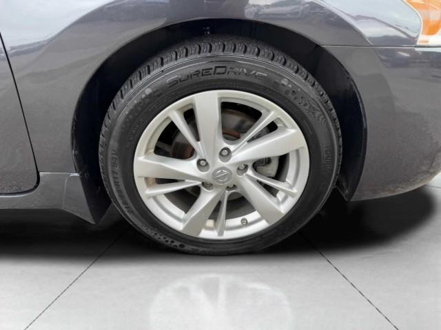 Photo of 2013 Metallic Slate Nissan Altima