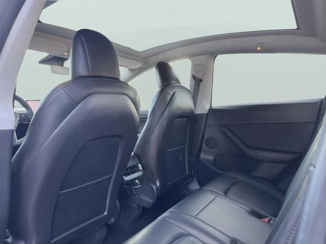 Photo of 2021 Black Tesla Model Y