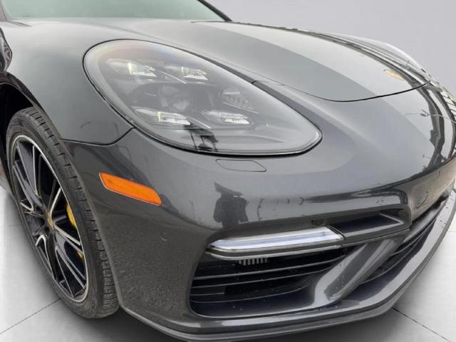 Photo of 2018 Volcano Grey Metallic Porsche Panamera