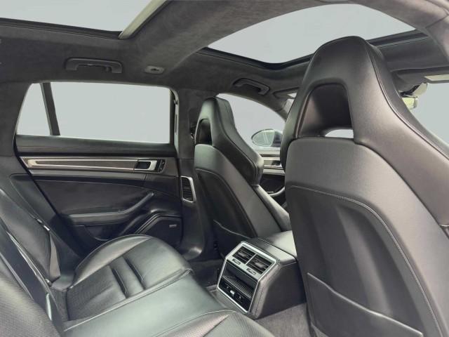 Photo of 2018 Volcano Grey Metallic Porsche Panamera