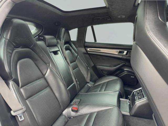 Photo of 2018 Volcano Grey Metallic Porsche Panamera
