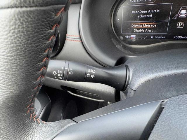 Photo of 2024 Aspen White Nissan Kicks