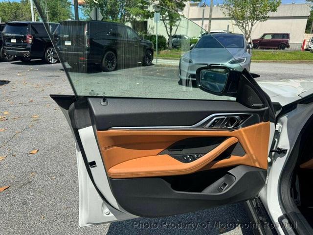 Photo of 2022 Alpine White BMW M440