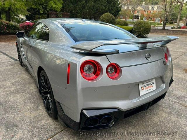 Photo of 2024 Super Silver QuadCoat Nissan GT-R