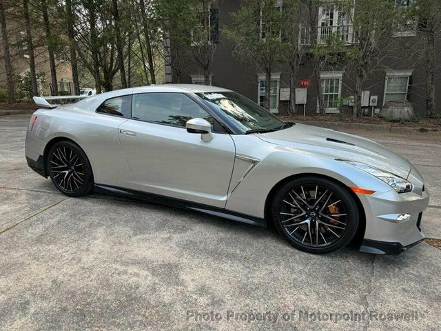 Photo of 2024 Super Silver QuadCoat Nissan GT-R