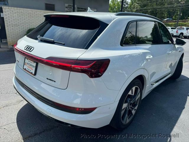 Photo of 2022 Glacier White Metallic Audi e-tron