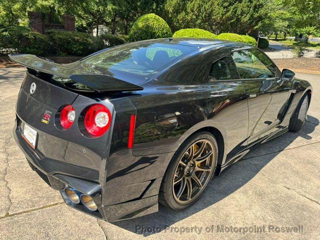 Photo of 2024 Midnight Purple Nissan GT-R