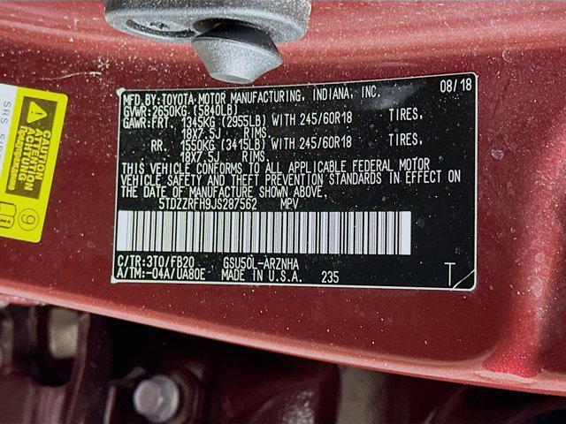 Photo of 2018 Ooh La La Rouge Mica Toyota Highlander