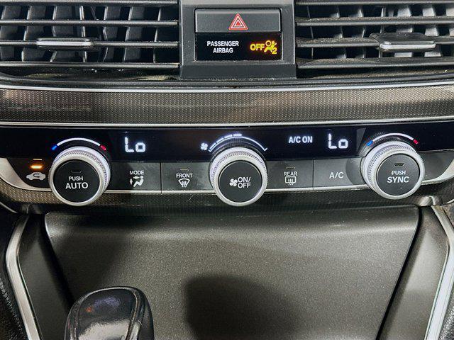 Photo of 2019 Platinum White Pearl Honda Accord