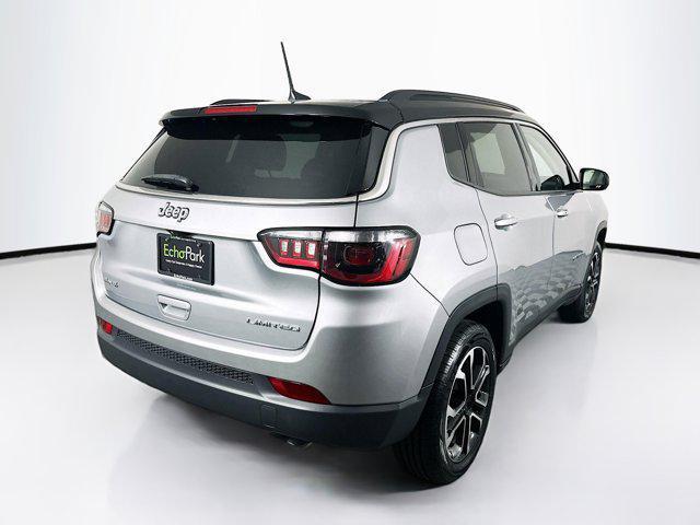 Photo of 2022 Billet Silver Metallic Clearcoat Jeep Compass