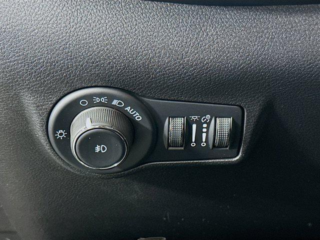 Photo of 2022 Billet Silver Metallic Clearcoat Jeep Compass