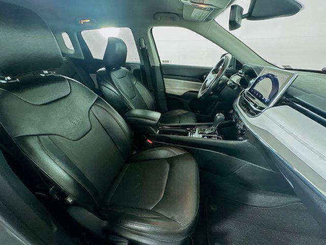 Photo of 2022 Billet Silver Metallic Clearcoat Jeep Compass