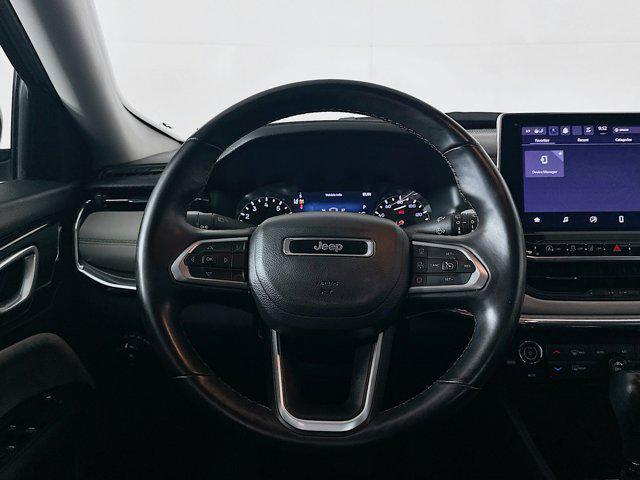 Photo of 2022 Billet Silver Metallic Clearcoat Jeep Compass
