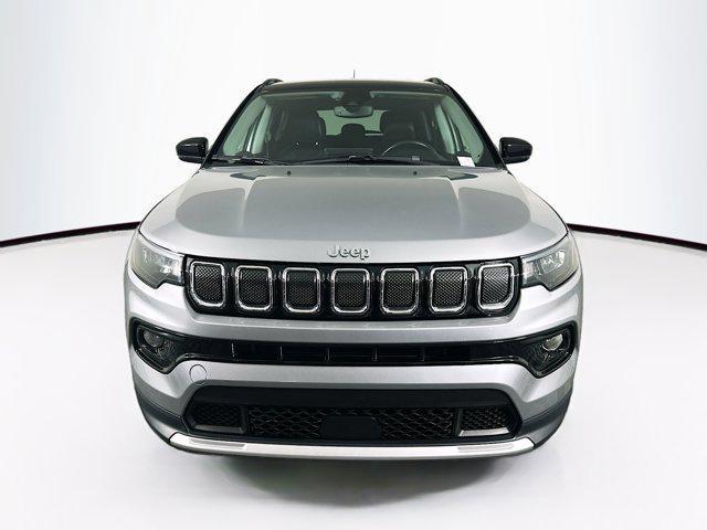 Photo of 2022 Billet Silver Metallic Clearcoat Jeep Compass