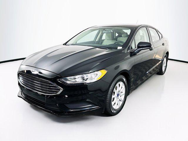 Photo of 2018 Shadow Black Ford Fusion