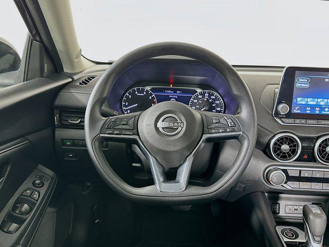 Photo of 2024 Super Black Nissan Sentra