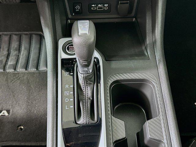 Photo of 2024 Super Black Nissan Sentra