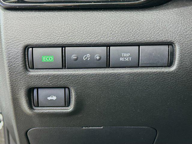 Photo of 2024 Super Black Nissan Sentra