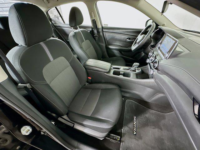 Photo of 2024 Super Black Nissan Sentra