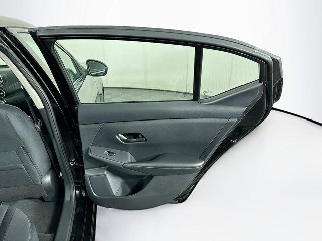 Photo of 2024 Super Black Nissan Sentra