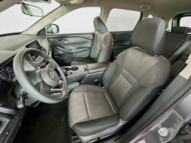 Photo of 2024 Gun Metallic Nissan Rogue