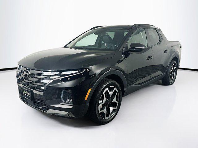 Photo of 2023 Phantom Black Hyundai SANTA CRUZ