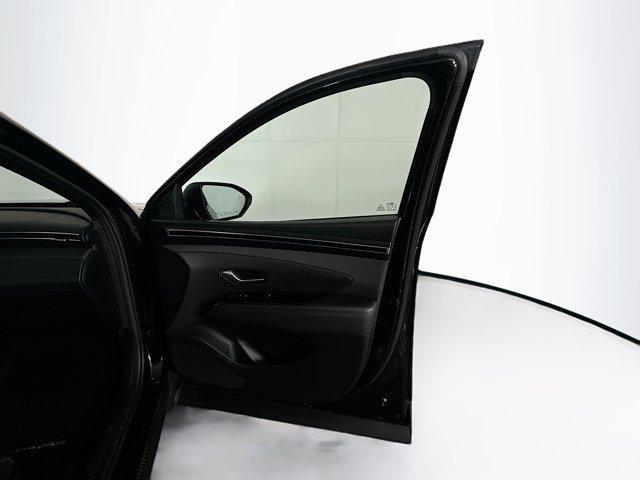 Photo of 2023 Phantom Black Hyundai SANTA CRUZ