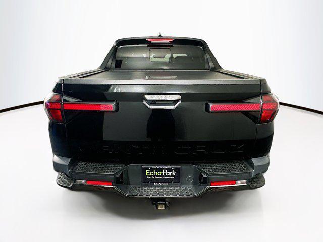 Photo of 2023 Phantom Black Hyundai SANTA CRUZ