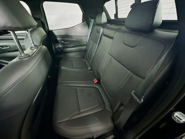 Photo of 2023 Phantom Black Hyundai SANTA CRUZ