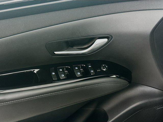 Photo of 2023 Phantom Black Hyundai SANTA CRUZ