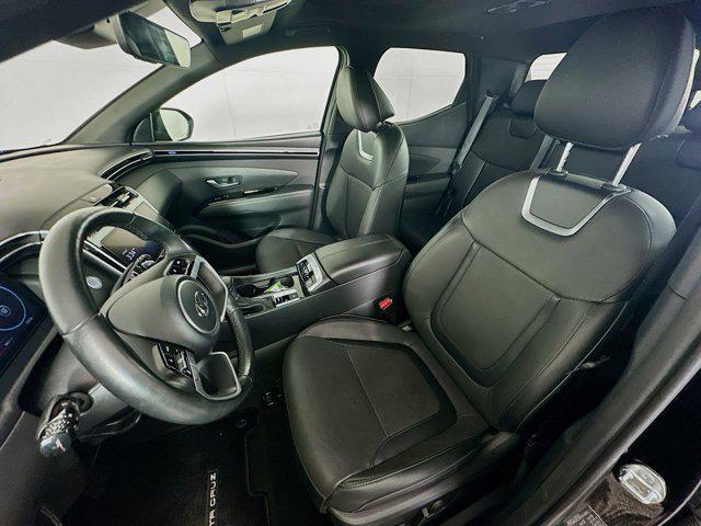 Photo of 2023 Phantom Black Hyundai SANTA CRUZ