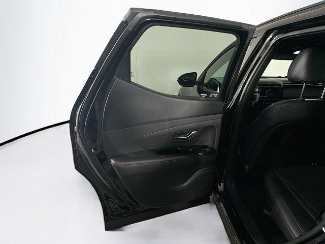 Photo of 2023 Phantom Black Hyundai SANTA CRUZ