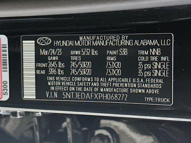 Photo of 2023 Phantom Black Hyundai SANTA CRUZ