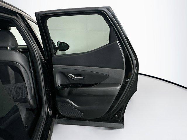 Photo of 2023 Phantom Black Hyundai SANTA CRUZ