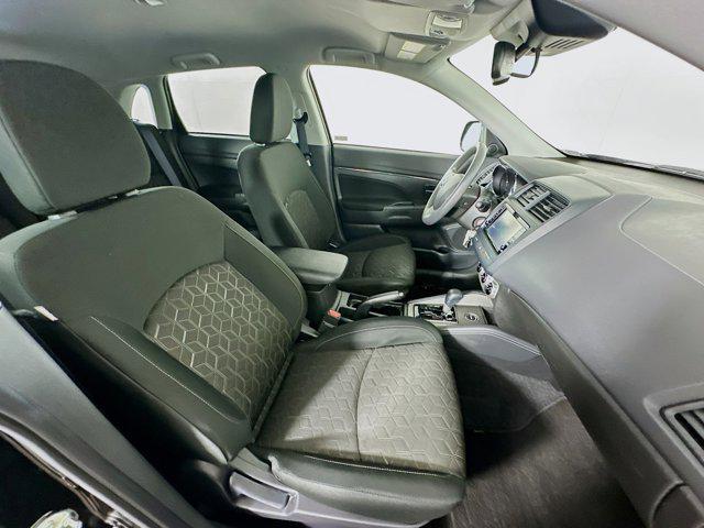 Photo of 2024 Labrador Black Pearl Mitsubishi Outlander Sport