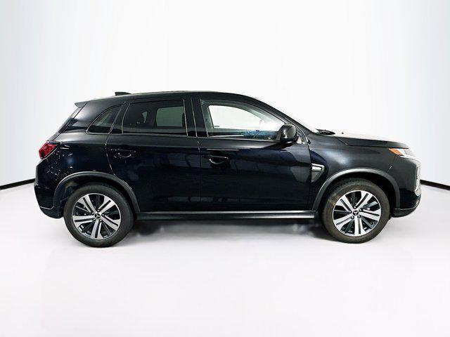 Photo of 2024 Labrador Black Pearl Mitsubishi Outlander Sport