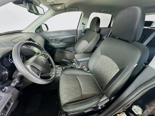 Photo of 2024 Labrador Black Pearl Mitsubishi Outlander Sport