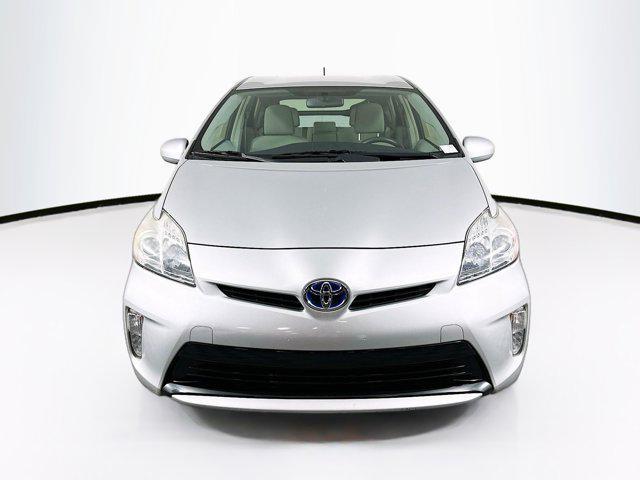 Photo of 2013 Classic Silver Metallic Toyota Prius