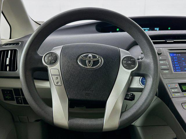 Photo of 2013 Classic Silver Metallic Toyota Prius