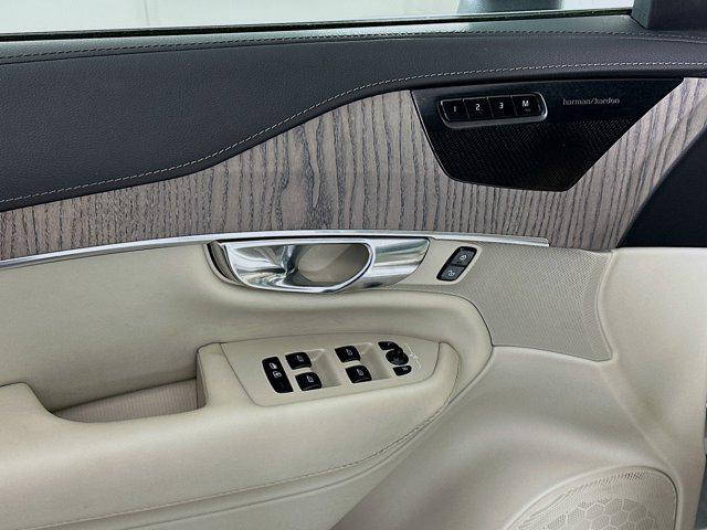 Photo of 2023 Crystal White Metallic Volvo XC90 Recharge Plug-In Hybrid