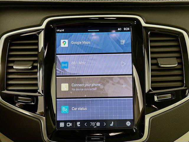 Photo of 2023 Crystal White Metallic Volvo XC90 Recharge Plug-In Hybrid