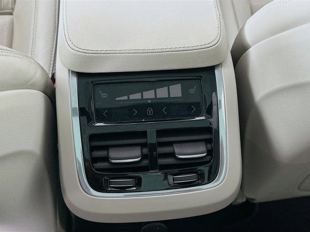 Photo of 2023 Crystal White Metallic Volvo XC90 Recharge Plug-In Hybrid